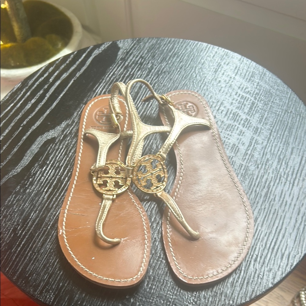 Tory Burch Brown Flat Sandals with Medallion